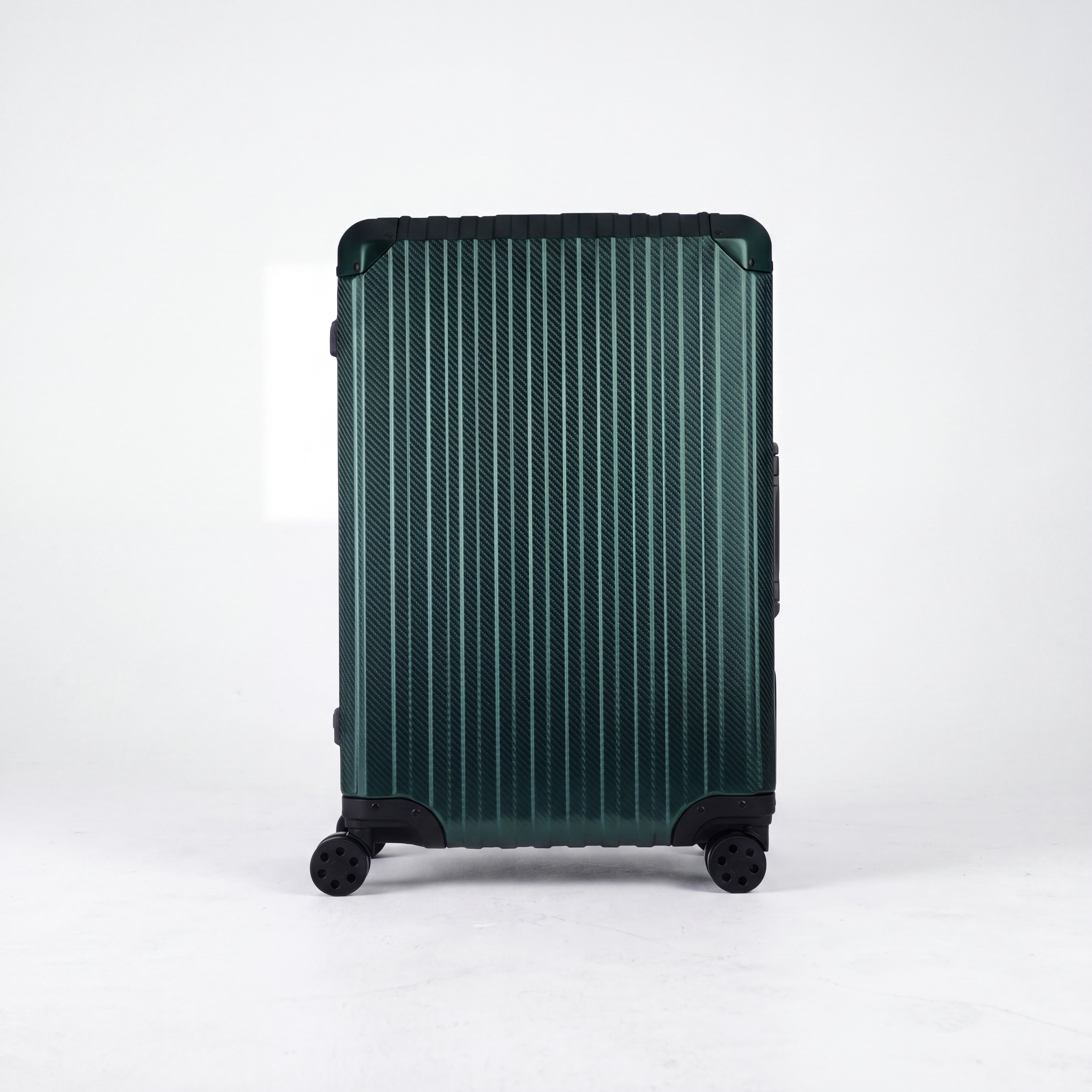 The Atlas Aluminium Luggage — Pacific Emerald Limited Edition
